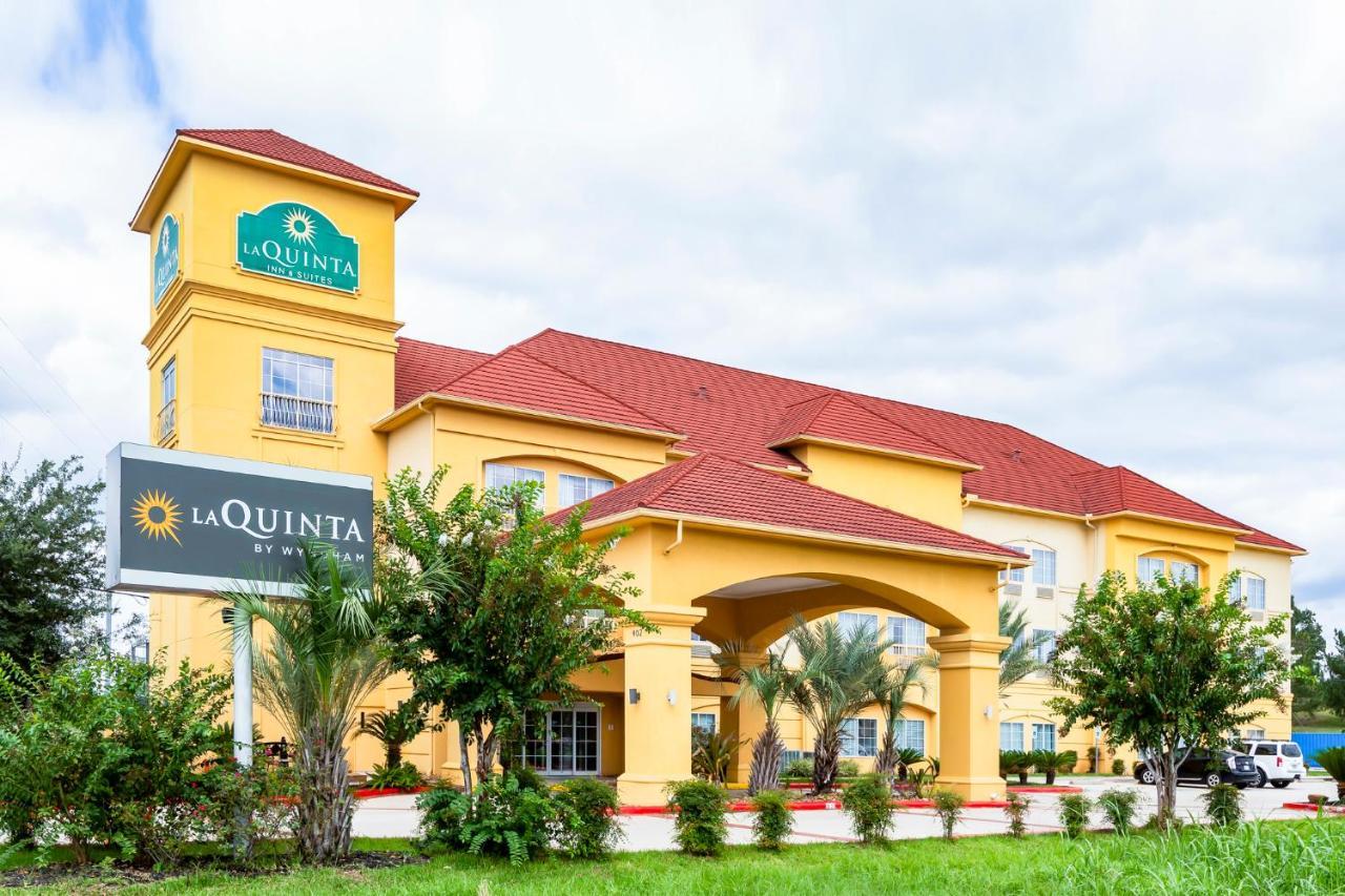 La Quinta By Wyndham Livingston Hotel Екстериор снимка