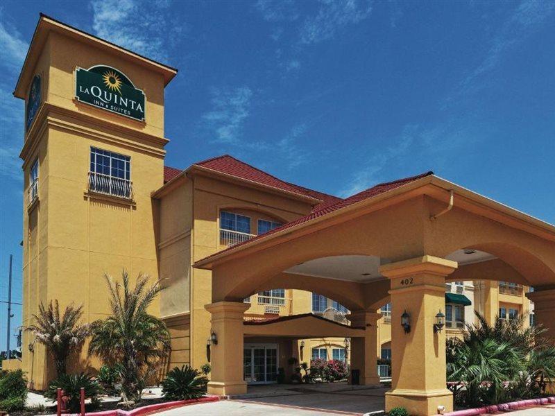 La Quinta By Wyndham Livingston Hotel Екстериор снимка
